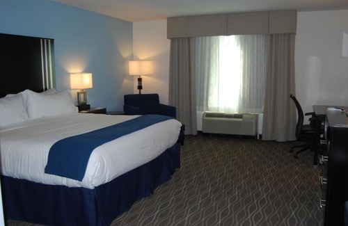 Springville Hotel | Holiday Inn Express & Suites Springville-South Provo Area by IHG