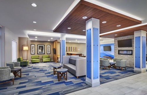 Lakeshore Hotel | Holiday Inn Express & Suites Windsor East - Lakeshore by IHG