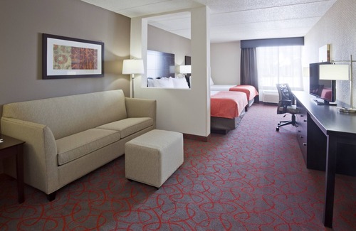 Bloomington Hotel | Holiday Inn Express & Suites Bloomington - MPLS Arpt Area W by IHG