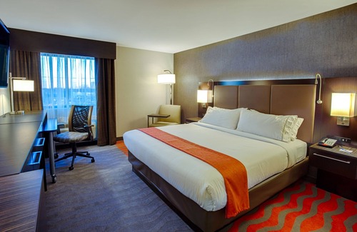 Catonsville Hotel | Holiday Inn Express & Suites Baltimore West - Catonsville by IHG