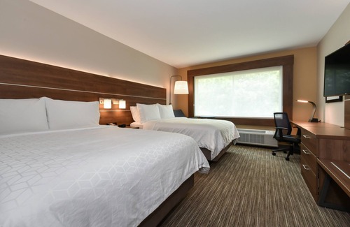 Ballantyne Hotel | Holiday Inn Express & Suites Charlotte - Ballantyne by IHG