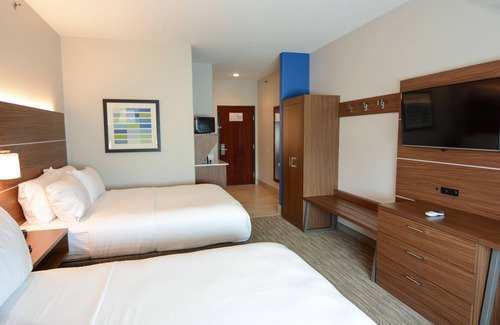 New Boston Hotel | Holiday Inn Express & Suites New Boston by IHG