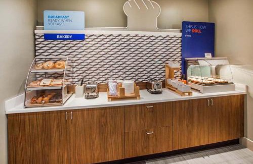 Reidsville Hotel | Holiday Inn Express & Suites Reidsville by IHG