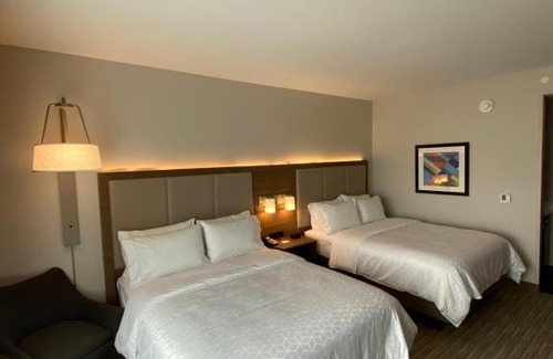 The Dalles Hotel | Holiday Inn Express & Suites - The Dalles by IHG