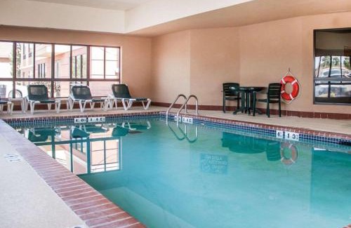Weatherford Hotel | Holiday Inn Express & Suites Weatherford by IHG