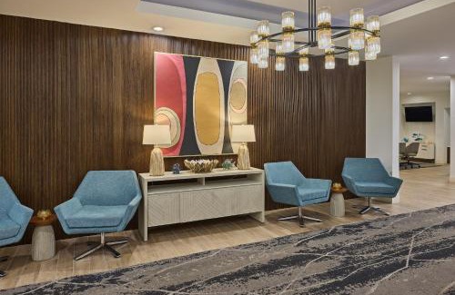 Westside Hotel | Holiday Inn Express & Suites Charleston DWTN -Westedge by IHG