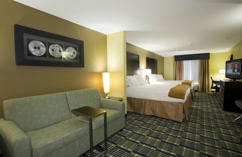 Morrilton Hotel | Holiday Inn Express & Suites Morrilton by IHG