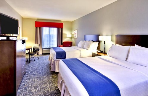 Oak Ridge Hotel | Holiday Inn Express & Suites Oak Ridge