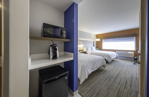 Jolivue Hotel | Holiday Inn Express & Suites Staunton by IHG