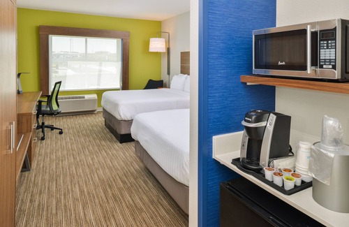 Chadron Hotel | Holiday Inn Express & Suites Chadron by IHG