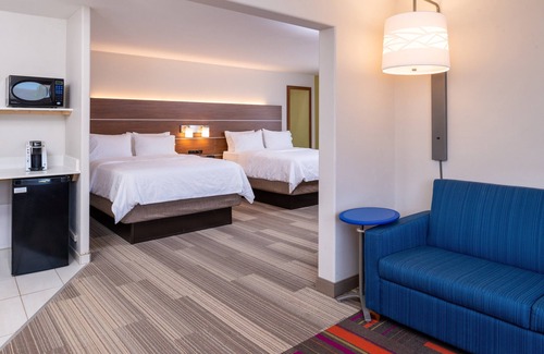 Gunnison Hotel | Holiday Inn Express & Suites Gunnison by IHG