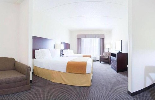 Hillside Hotel | Holiday Inn Express & Suites Chicago West - O'Hare Arpt Area by IHG
