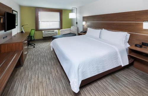 Lafayette Hotel | Holiday Inn Express & Suites Lafayette South by IHG