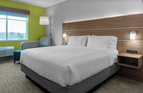 Leander Hotel | Holiday Inn Express & Suites Leander by IHG