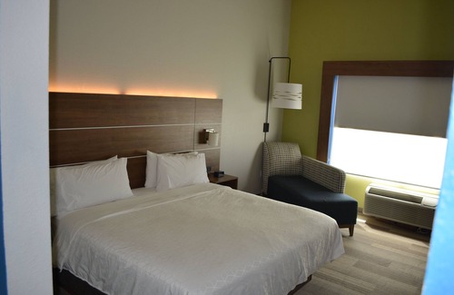 Liberal Hotel | Holiday Inn Express & Suites Liberal by IHG