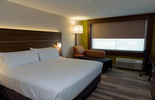 McKinney Hotel | Holiday Inn Express & Suites McKinney - Frisco East by IHG