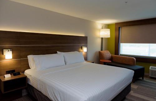 McKinney Hotel | Holiday Inn Express & Suites McKinney - Frisco East by IHG