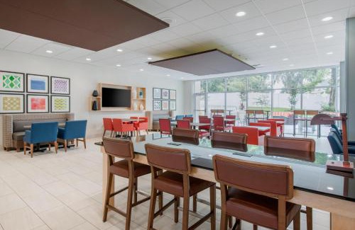 Wildwood Hotel | Holiday Inn Express & Suites - Wildwood - The Villages by IHG