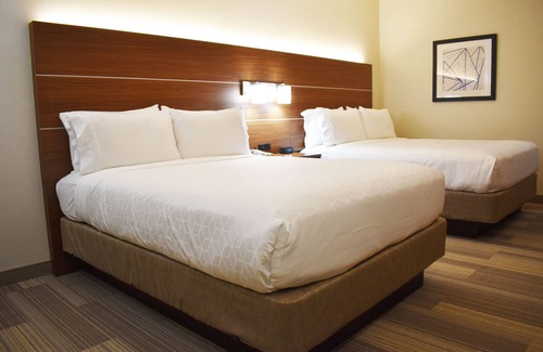 Albany Hotel | Holiday Inn Express & Suites Albany by IHG