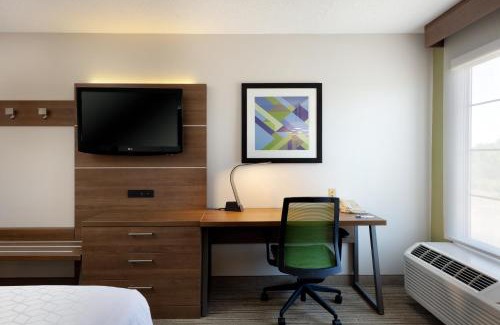Harold Hotel | Holiday Inn Express & Suites Milton East I-10 by IHG