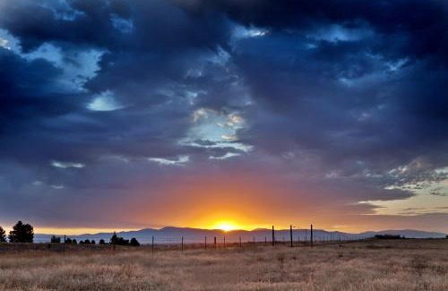 Nampa Hotel | Holiday Inn Express & Suites Nampa - Idaho Center by IHG