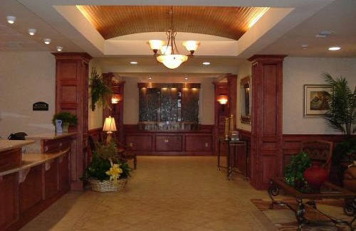 Pharr Hotel | Holiday Inn Express & Suites - Pharr by IHG