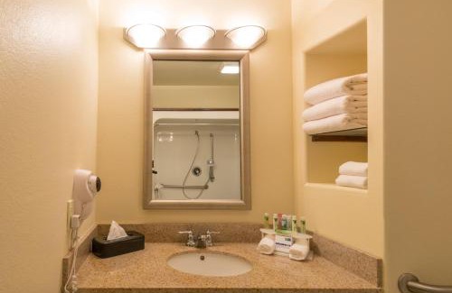 Alamosa Hotel | Holiday Inn Express & Suites Alamosa by IHG