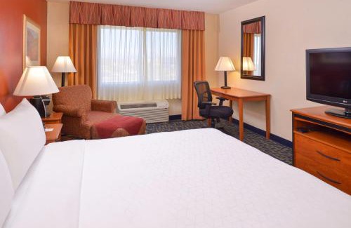 Alamosa Hotel | Holiday Inn Express & Suites Alamosa by IHG