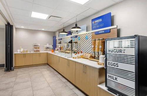 Antioch Hotel | Holiday Inn Express & Suites Nashville Southeast - Antioch by IHG
