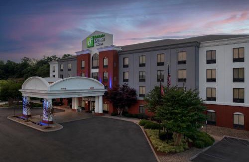 Clinton Hotel | Holiday Inn Express & Suites Knoxville-Clinton by IHG