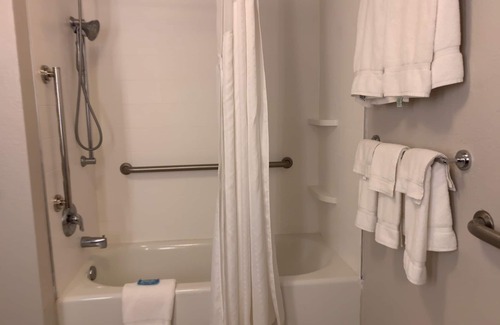 Exmore Hotel | Holiday Inn Express & Suites Exmore - Eastern Shore by IHG