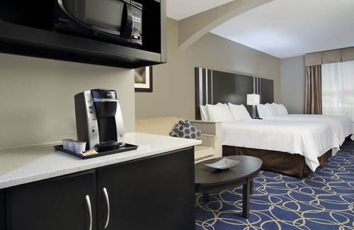 Greater Greenspoint Hotel | Holiday Inn Express & Suites Houston North - IAH Area by IHG