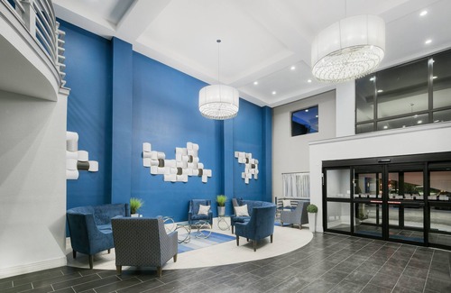 Greater Greenspoint Hotel | Holiday Inn Express & Suites Houston North - IAH Area by IHG
