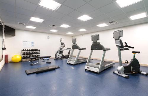 Lincoln Hotel | Holiday Inn Express & Suites Lincoln I - 80 by IHG