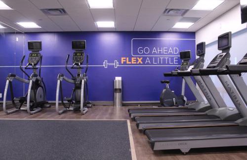 Roswell Hotel | Holiday Inn Express & Suites - Roswell by IHG