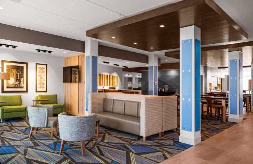 Sanford Hotel | Holiday Inn Express & Suites Sanford - Lake Mary by IHG