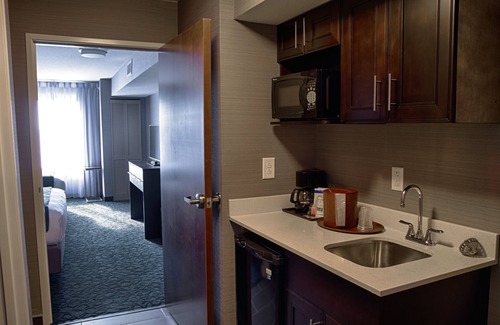 Sidney Hotel | Holiday Inn Express & Suites Sidney by IHG
