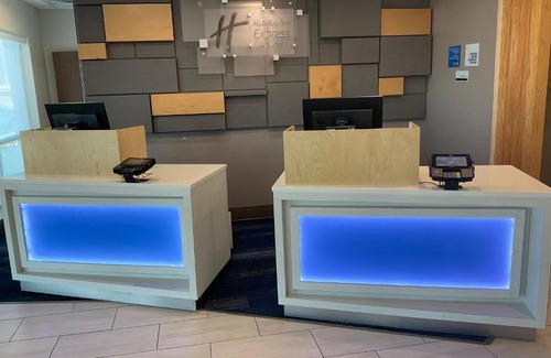 Wylie Hotel | Holiday Inn Express & Suites - Wylie West by IHG
