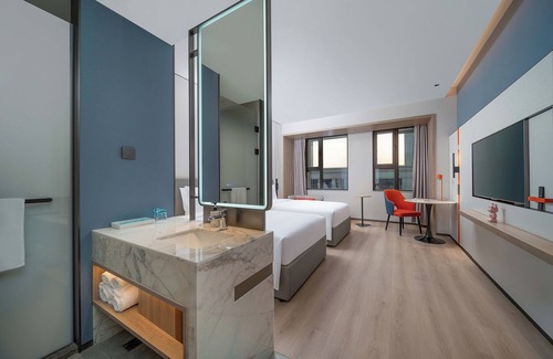 Wuzhong Hotel | Holiday Inn Express Suzhou Shihu University Town by IHG