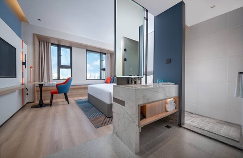 Wuzhong Hotel | Holiday Inn Express Suzhou Shihu University Town by IHG
