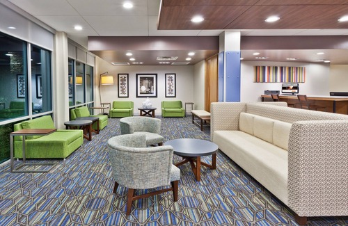 Cartersville Hotel | Holiday Inn Express & Suites Cartersville by IHG