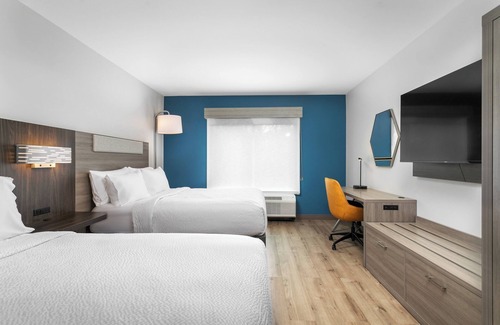 Twin Brook Hotel | Holiday Inn Express Chattanooga – Hamilton Place by IHG