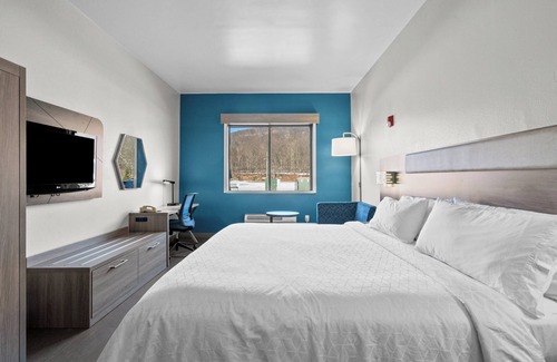 Fort Montgomery Hotel | Holiday Inn Express West Point by IHG