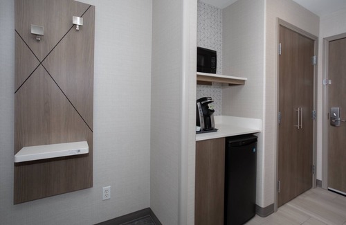 Grand Junction Hotel | Holiday Inn Express & Suites Grand Junction by IHG