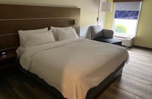 Greenwood Hotel | Holiday Inn Express