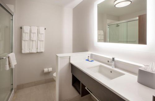 Nebraska City Hotel | Holiday Inn Express & Suites - Nebraska City by IHG