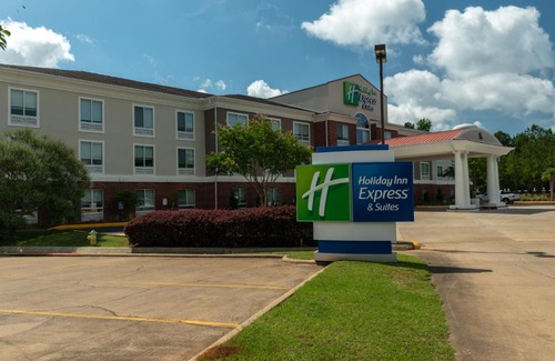 Shamard Heights Hotel | Holiday Inn Express Hotel and Suites Natchitoches by IHG