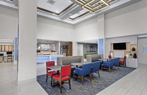South Portland Hotel | Holiday Inn Express South Portland by IHG