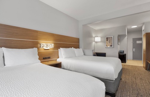 Coxsackie Hotel | Holiday Inn Express Hotel & Suites West Coxsackie by IHG