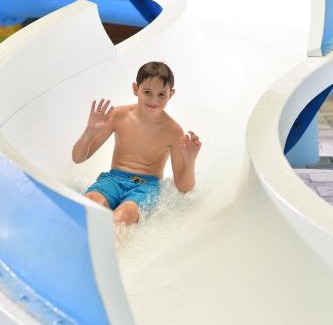 Lake Delton Hotel | Holiday Inn Express Wisconsin Dells by IHG